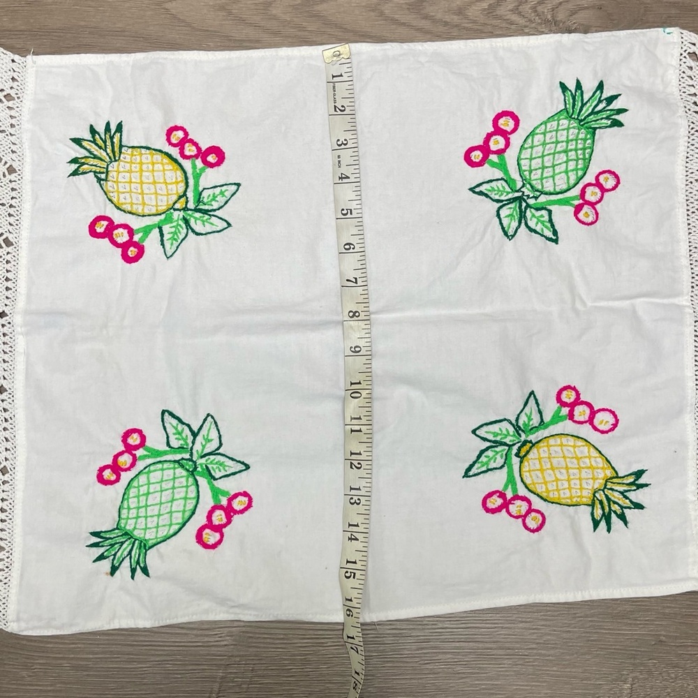 Pineapples Embroidered Cloth Napkin Tortilla Warmer Servilleta - Picture 5 of 8